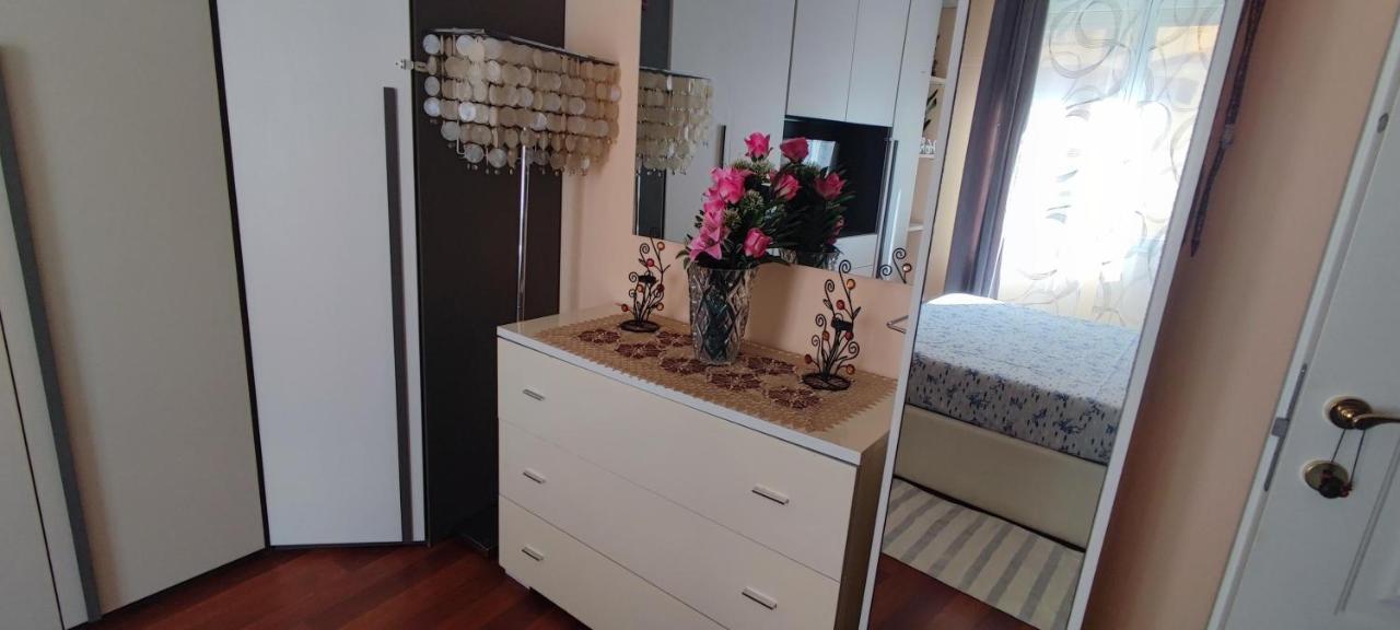 Azzurra Holiday Home - 850 M Al Mare - 75 Mq - Balconata Vivibile - Wi-Fi - Pay Tv Gratis - Posteggio Auto Condominiale Non Assegnato Rapallo Exteriör bild